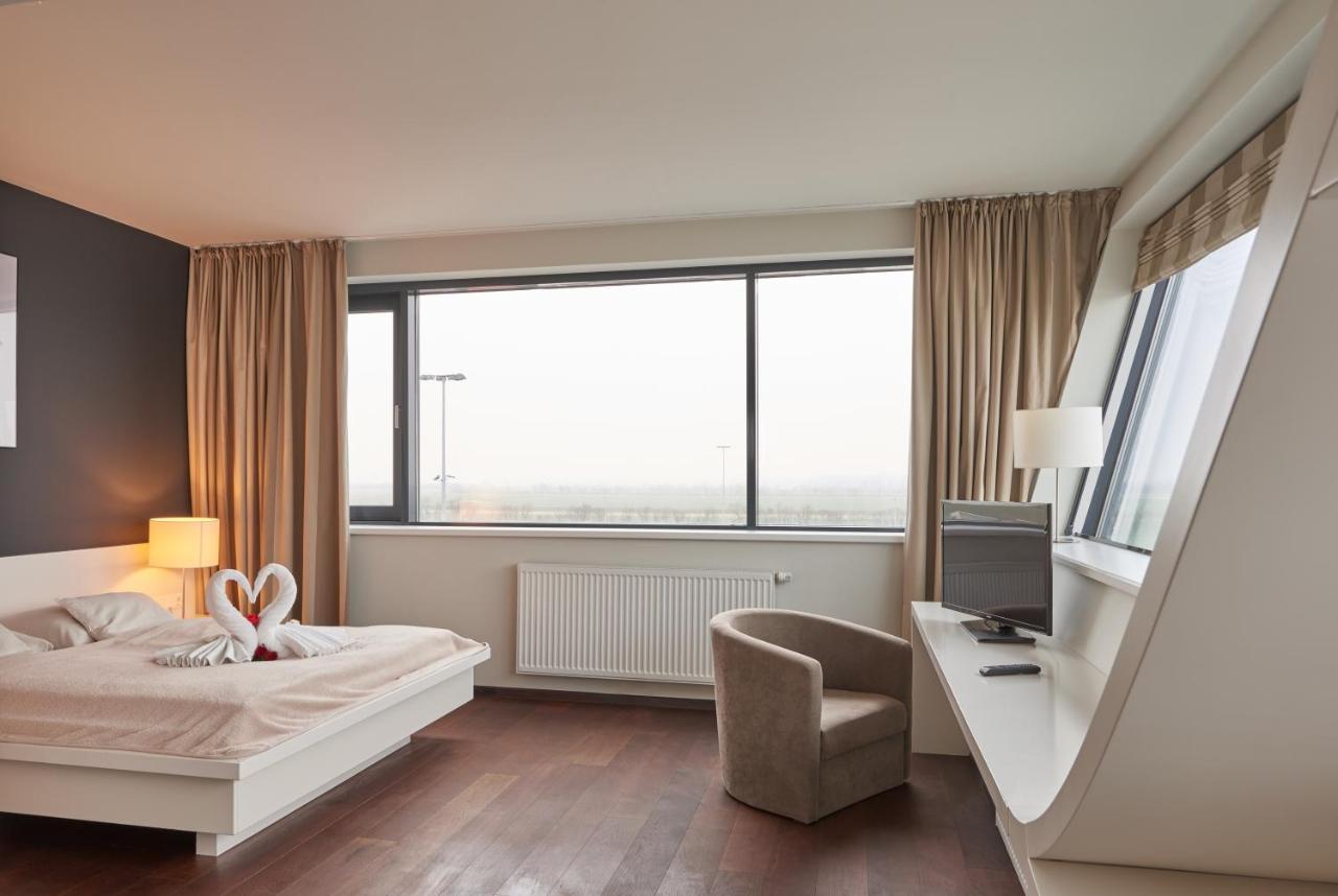 Rosenberger Seminar-Hotel Deutsch-Wagram Εξωτερικό φωτογραφία